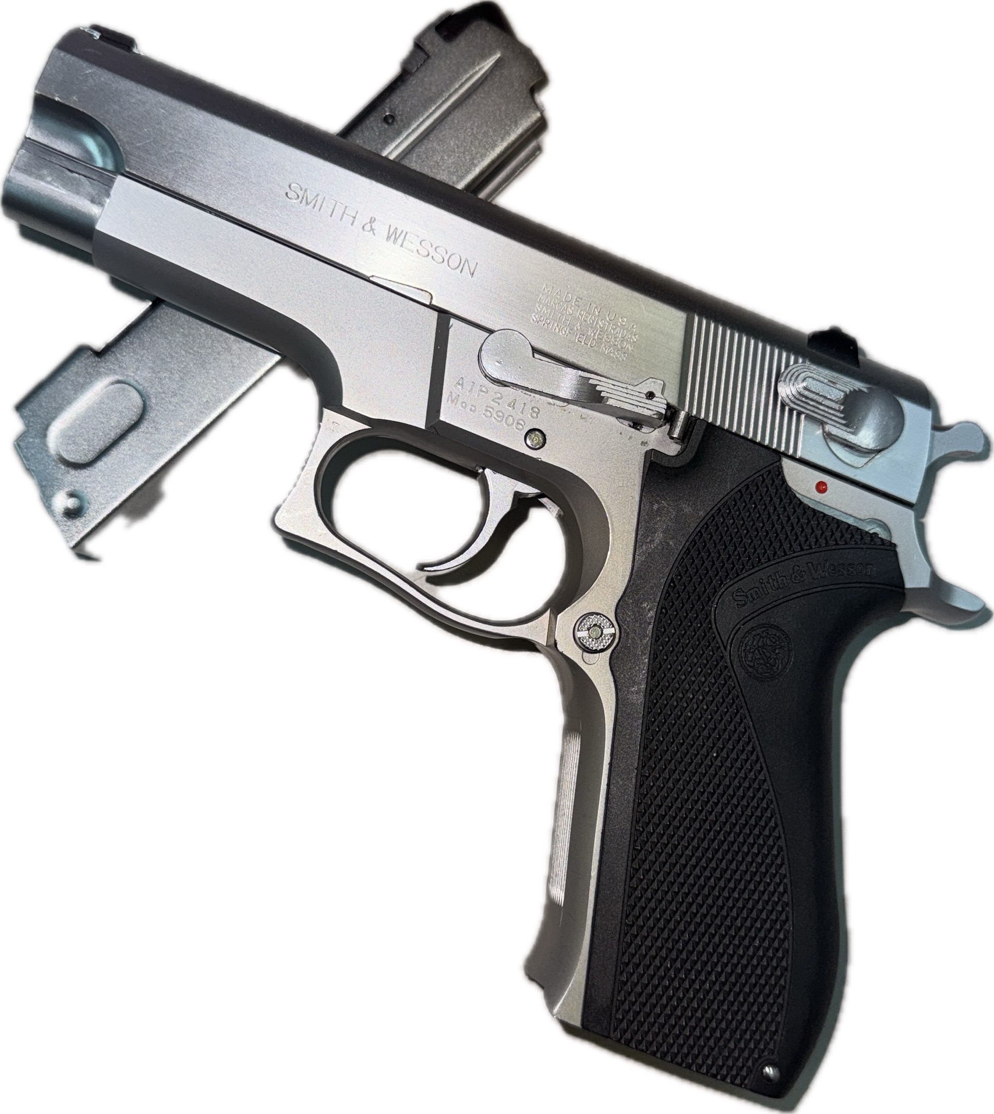 国際産業　S&W M5906